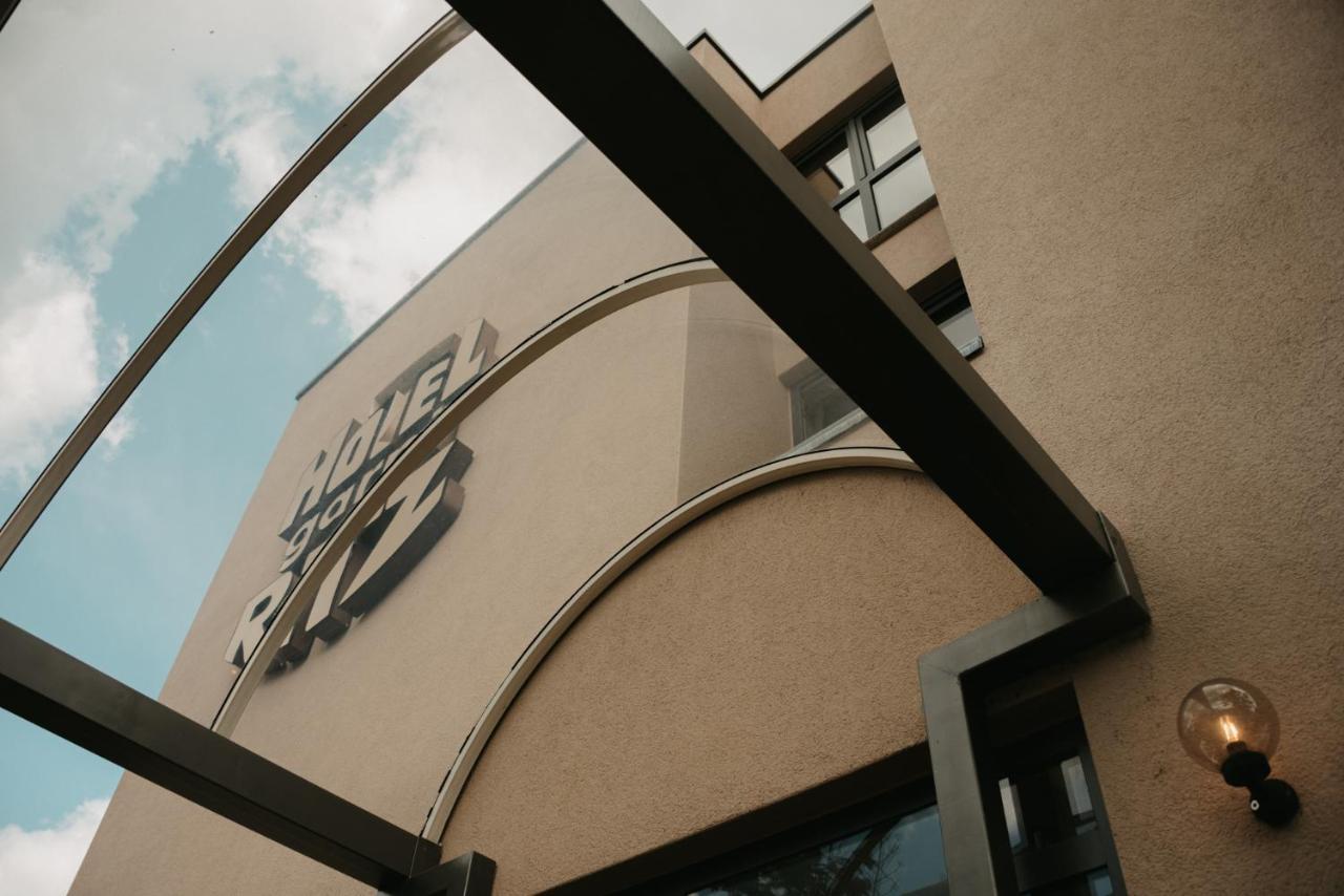 Hotel Das Kleine Ritz Fellbach Exterior photo